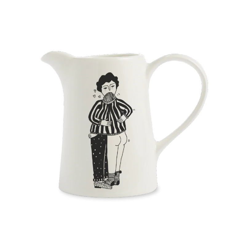 Pichet en porcelaine...